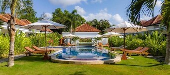 Nomada Villas