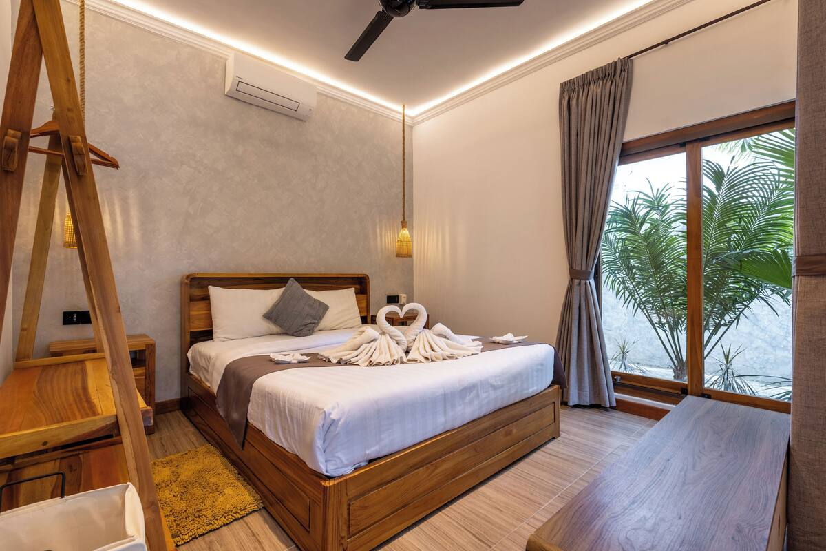 Villa Deluxe, 1 letto king con divano letto, piscina privata, vista giardino | Biancheria da letto di alta qualità, materassi Select Comfort