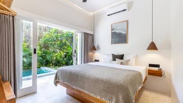 Premium bedding, Select Comfort beds, desk, laptop workspace