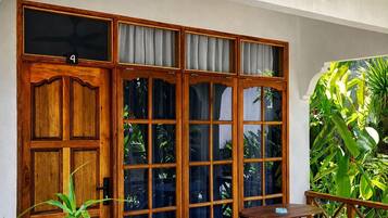 Deluxe Room | Terrace/patio