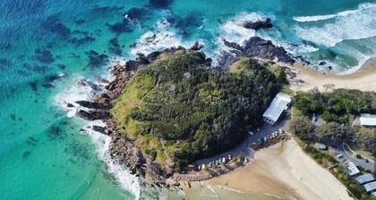 Sunrise 2-bedroom villa - a stone's throw from the beach