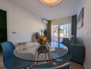 Dining - Modern with pool in L'Estartit by Host&Joy (Estartit, L')