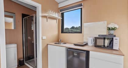 Scrub Tiny House by Tiny Away