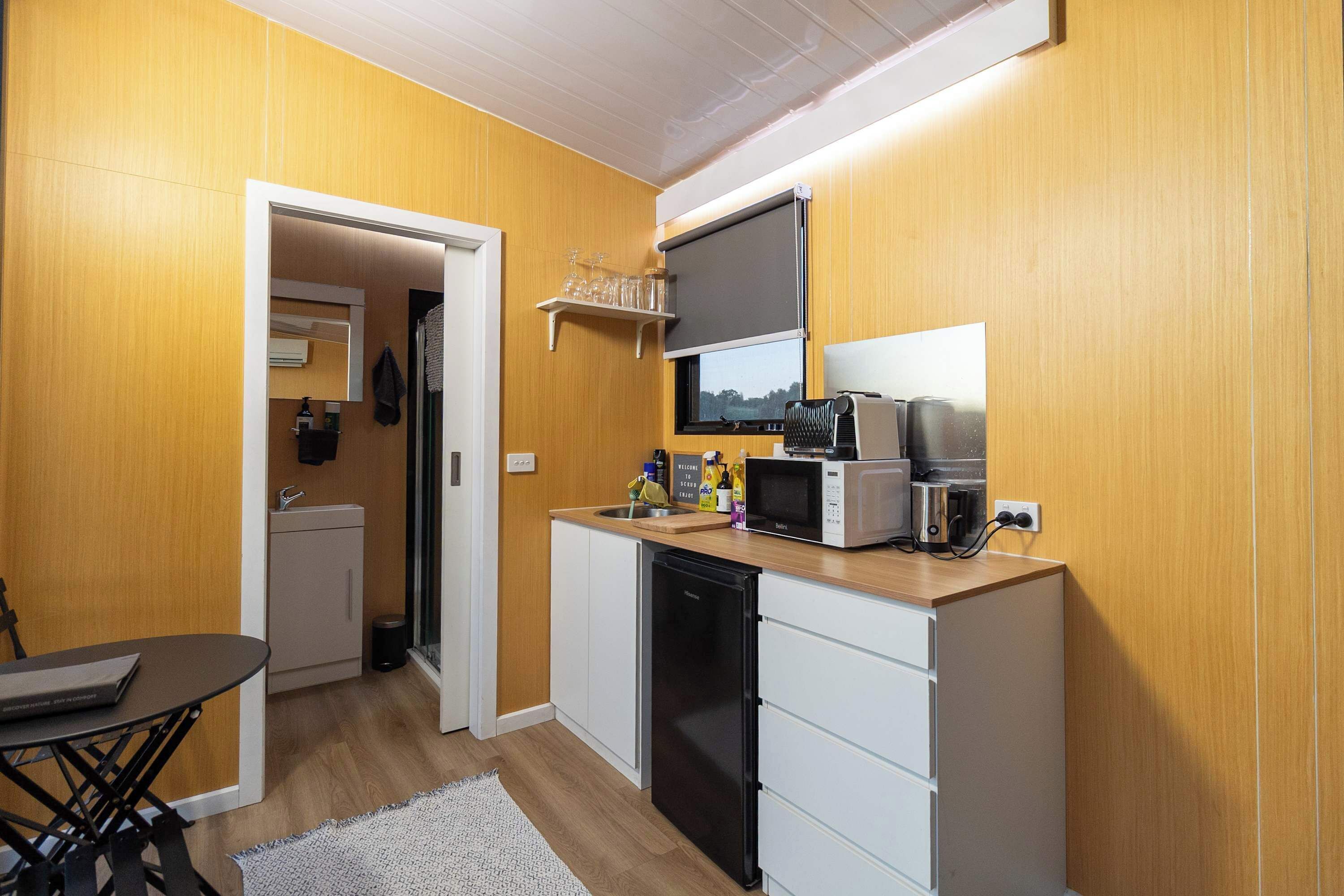Fridge, microwave, stovetop, coffee/tea maker