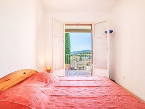 3 bedrooms, WiFi