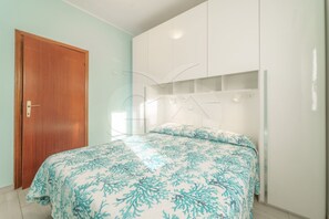 2 slaapkamers, een strijkplank/strijkijzer, wifi