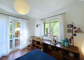 1 chambre, fer et planche à repasser, Wi-Fi