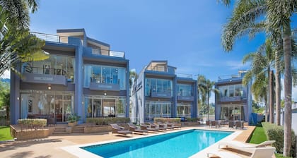 Modern 3BR Pool Access Villa Argent 6
