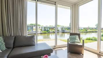 Chalet | Living area