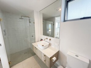 Towels, toilet paper