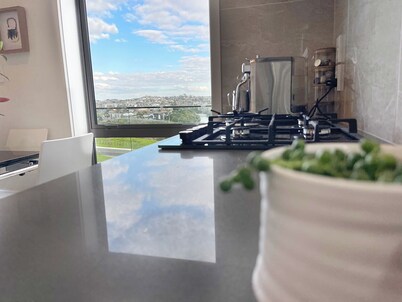 Basin View
Orakei Basin with  180degree views