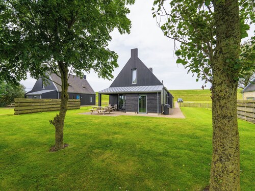 House in the Friesian landscape by the Waddensea