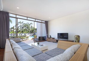 Interior - Spacious 3BR Pool Access Villa Argent 7 (Thep Krasattri)