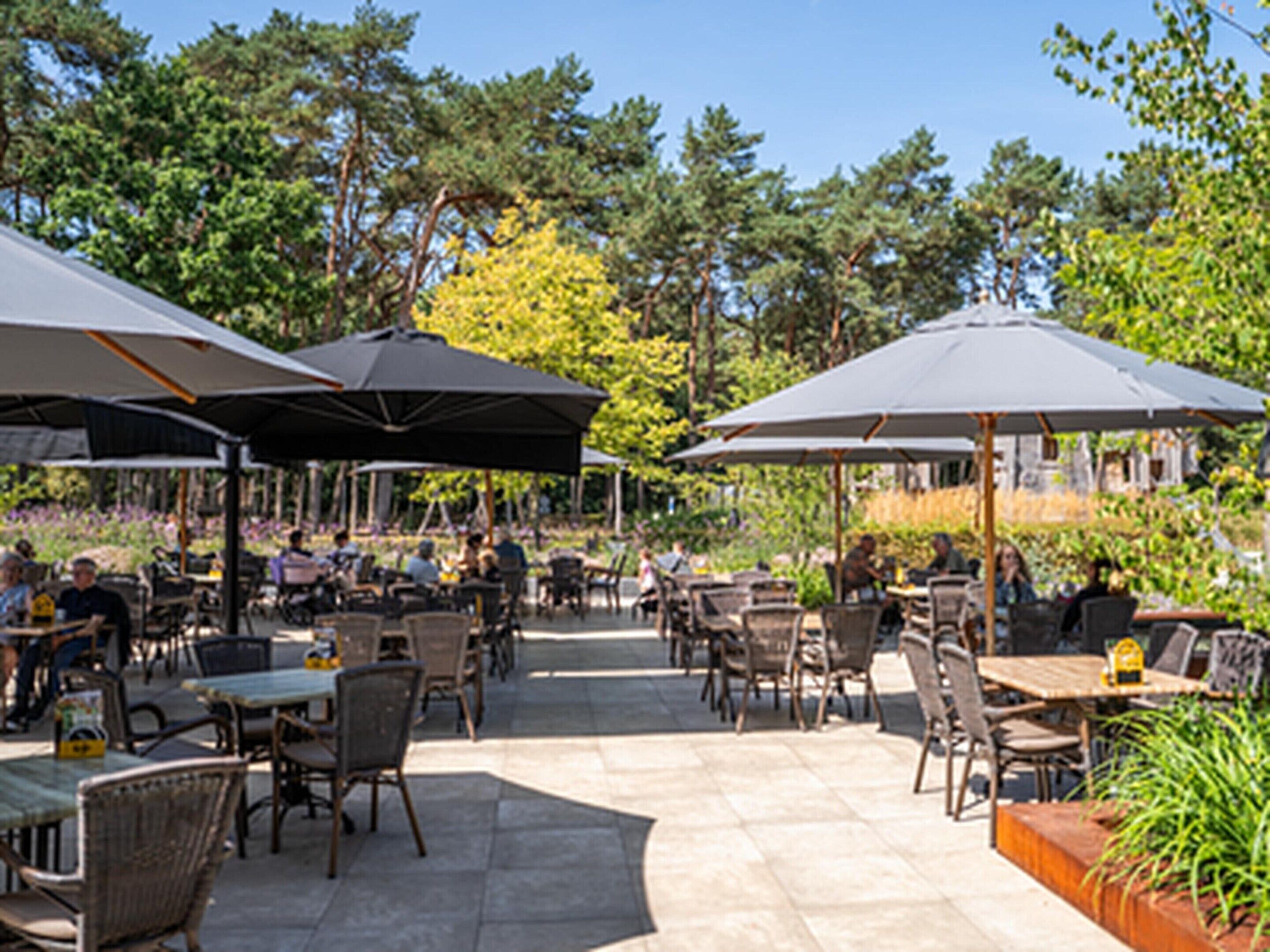 Chalet | Restaurante al aire libre