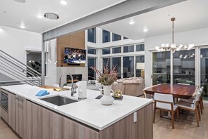 Interior - 4BR Apex Ski In/Out Gem, Stunning Park City Views (Park City)