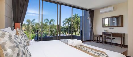 Design Villa, 3 Bedrooms, Garden View | 3 bedrooms, free WiFi, bed sheets