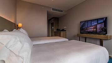 Deluxe Twin Harbour View Room