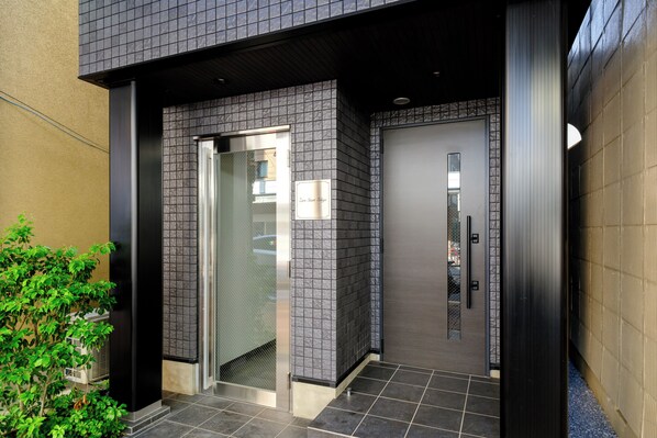 Exterior - Asakusa Landing (Tokyo)