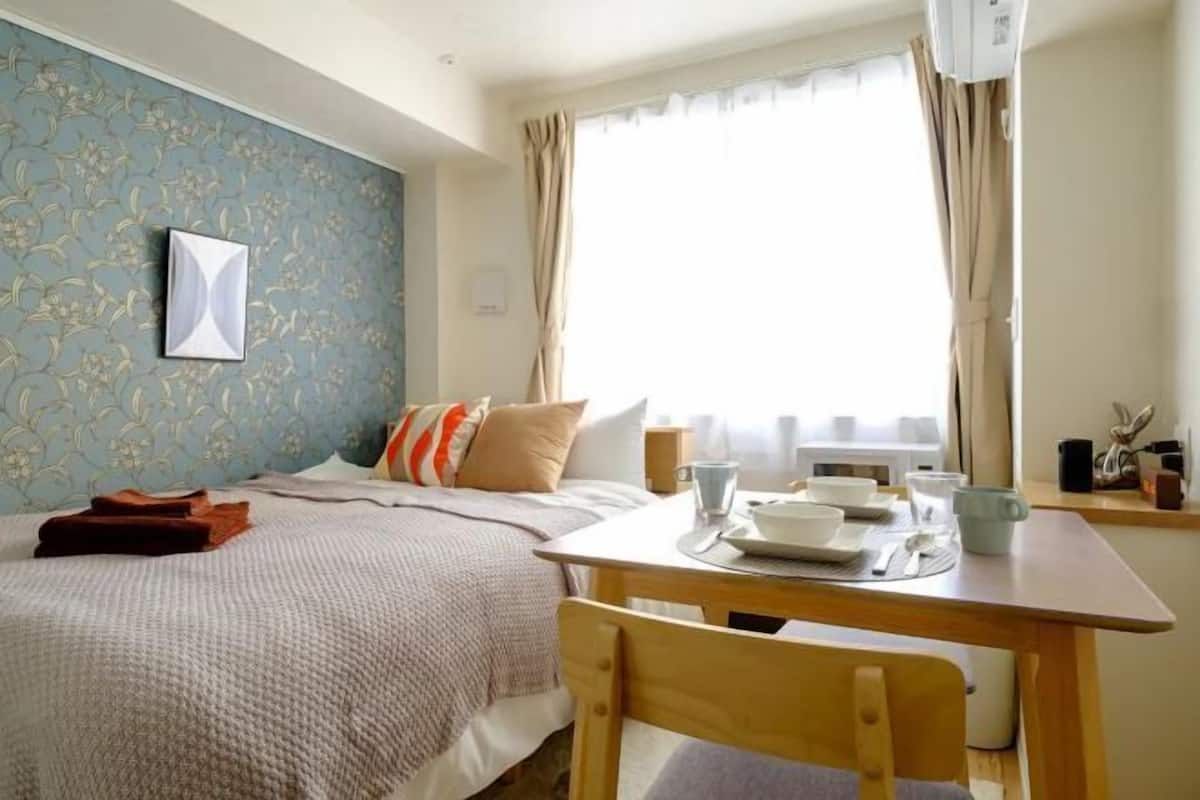 1 bedroom, iron/ironing board, free WiFi