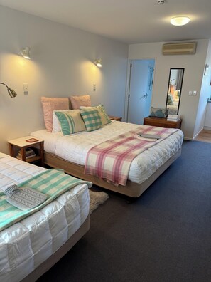 1 Schlafzimmer, WLAN, Bettwäsche