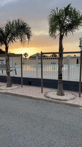 Vacation rental Mobile home xxl 42m2 6 pers frejus / saint aygulf 83370 Var