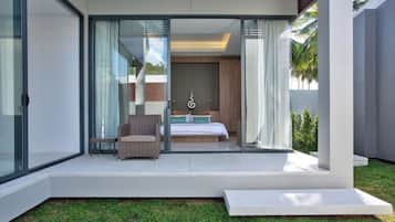 Thai massages, beach massages, massages