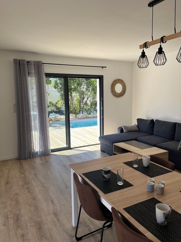 Living area - Villa Neuve Sainte Lucie de Porto Vecchio 3 Chambres Avec Piscine (Zonza)