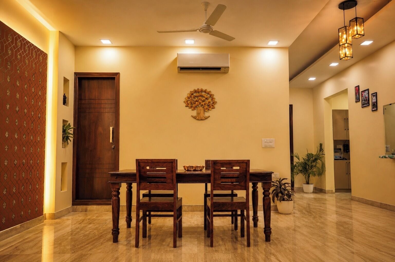 Luxury Apartment | In-room dining