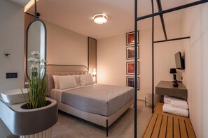 5 عدّة غرف نوم ومكواة/لوح كي وسرير سفر وواي فاي مجانًا