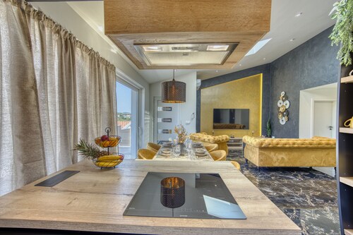 Ferienhaus Solea mit Pool