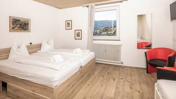 1 makuuhuone, työpöytä, vauvan matkasänky, ilmainen Wi-Fi