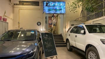 Free valet parking