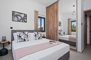 1 soverom, skrivebord, wi-fi (inkludert) og sengetøy