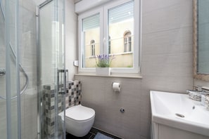 Dusche, Haartrockner