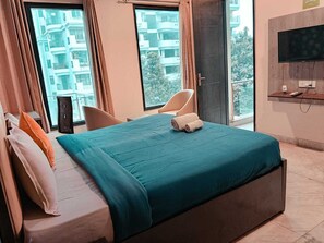 Apartment - Lime Tree Apartment - 636 Sec 43 Gurgaon (Gurugram)