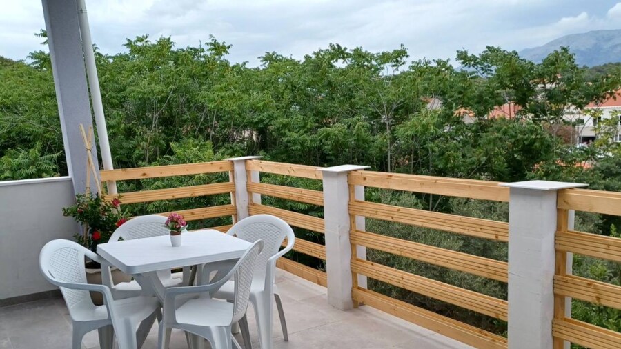 Freeme Apartment