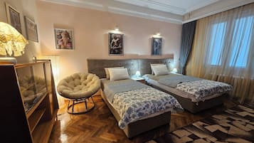1 chambre, fer et planche à repasser, Wi-Fi, draps fournis