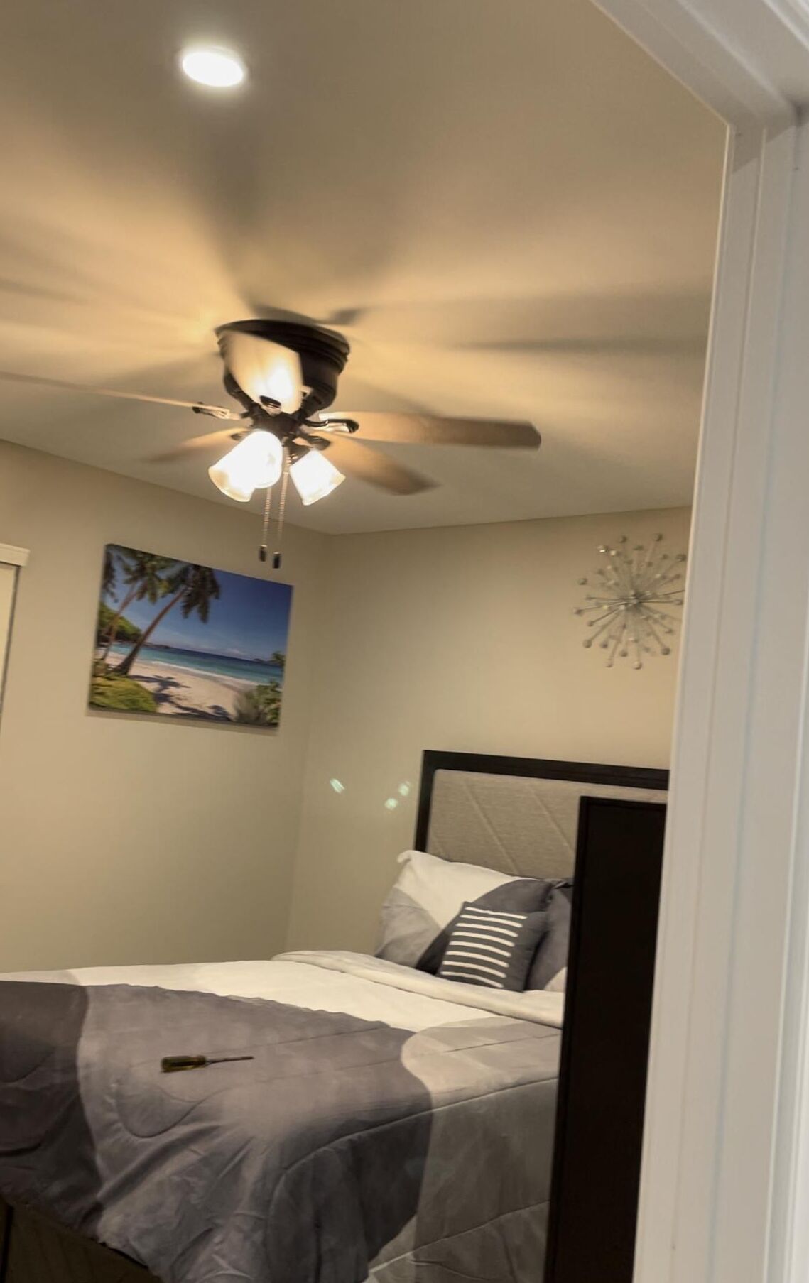 2 bedrooms, iron/ironing board, free WiFi, bed sheets