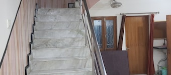 Shri Krishnashrya Seva Sadan By GRB