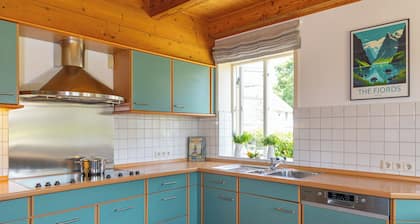 Reetdachhaus Stavanger - ein Wunderschönes Haus im Historischen Nebeler Ortskern