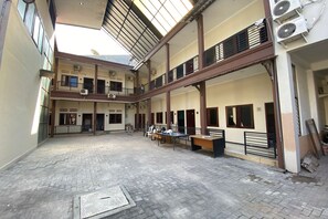 Lobby - Hotel O Sweet Home Residence Simpang Lima (Semarang)