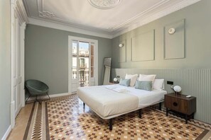 4 soverom, strykejern/-brett, wi-fi og sengetøy