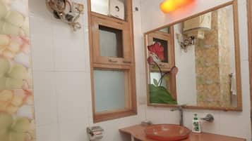 Room, 1 Bedroom, Accessible, Smoking | Interior