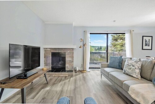 3-Bedroom Upper Unit Near Bow River with Yard