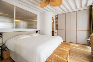 2 chambres, bureau, Wi-Fi, draps fournis