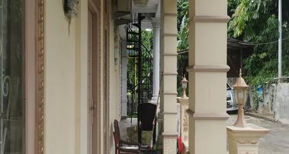 OYO 94078 Azzahra Homestay Syariah