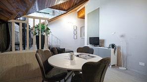 Apartment (1 Bedroom) | Interior