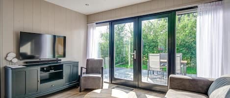 تلفزيون ذكي