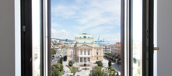 Spacious haven in the very heart of Rijeka with a unique view!
