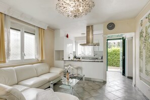 Living area - Villa Anita (Caslano)